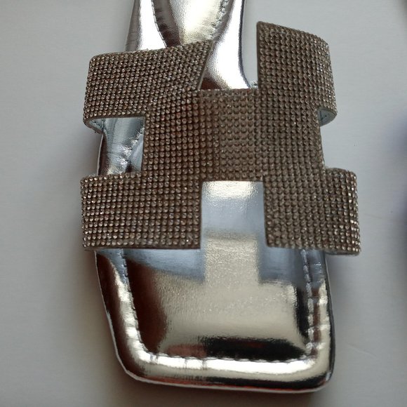 Women Rhinestone Glitter Sandal ,Slip on Slide Silver Color - Picture 2 of 3